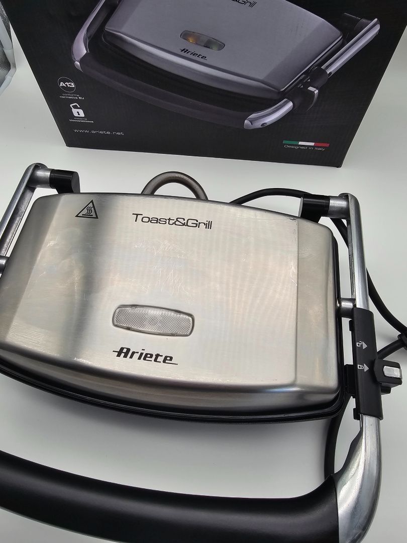 Toster Gril opiekacz z powłoką nieprzywierającą 1000 W