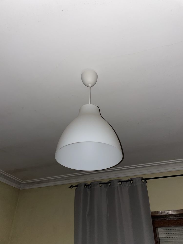 Candeeiro novo do IKEA
