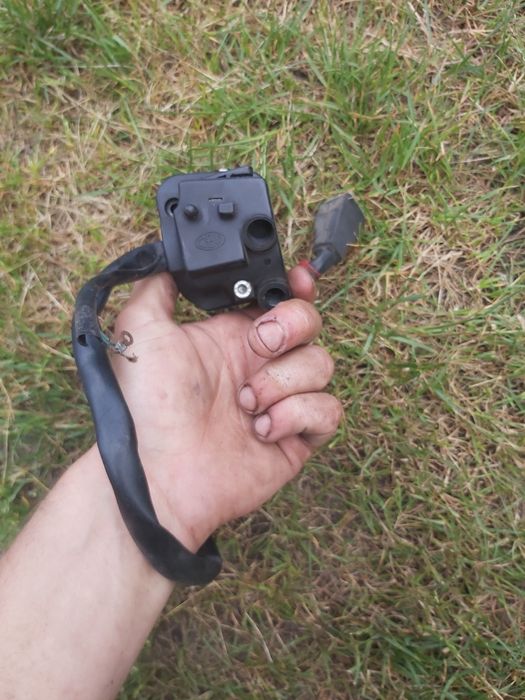 Cagiva mito 125 przelaczik prawy