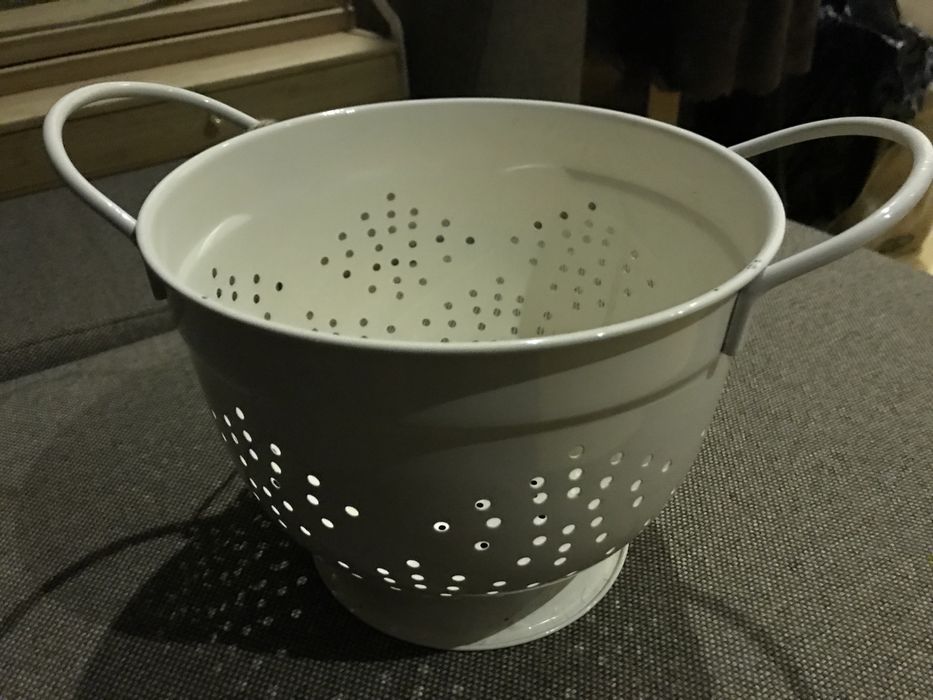 ZARA HOME - Coador / tigela / leiteira / pratos desde...
