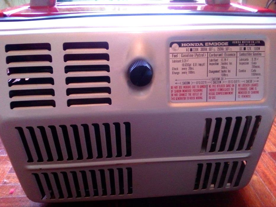 gerador Honda EM-300 antiguidade impecável