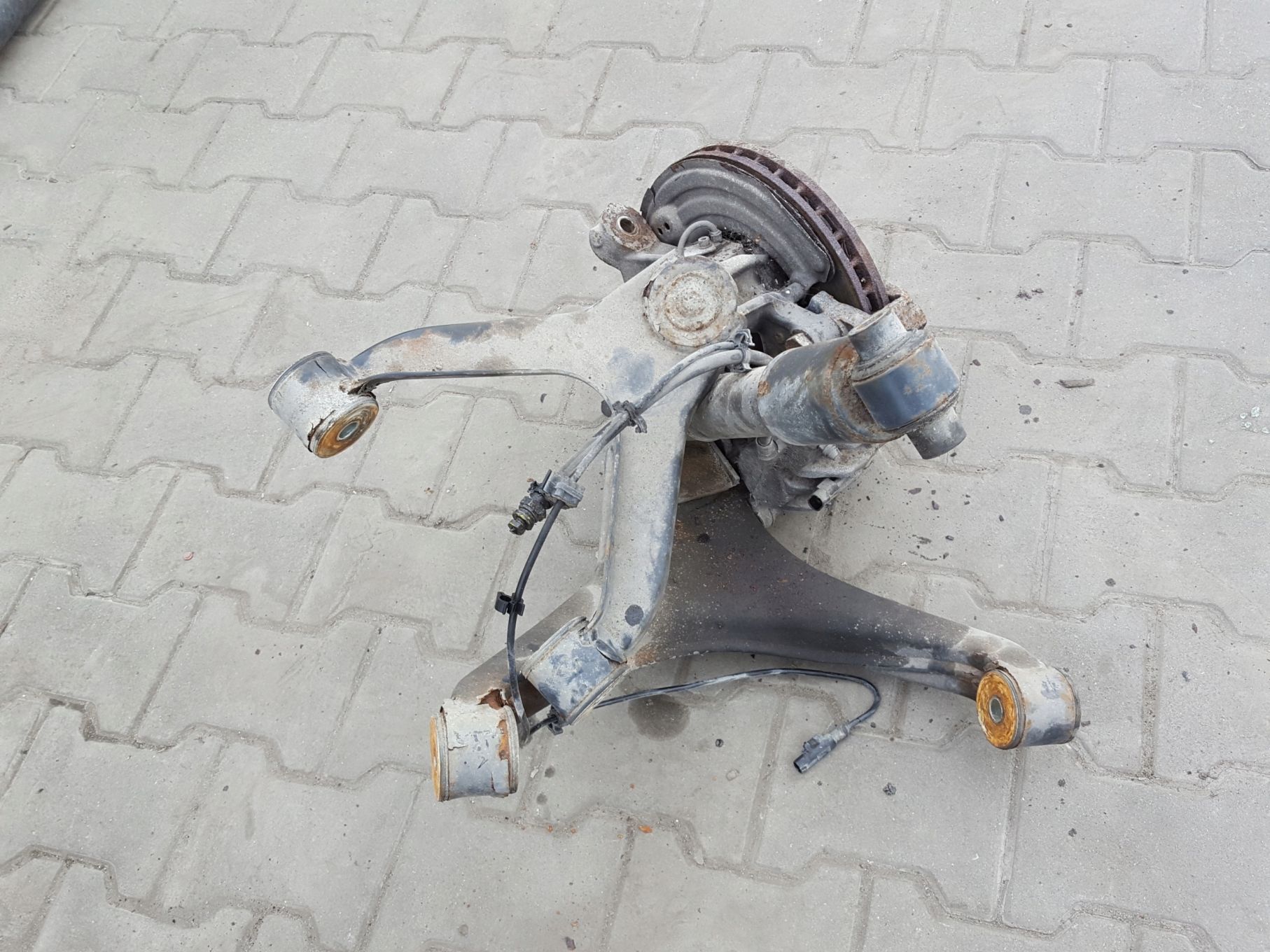IVECO DAILY 6 VI 14r- 2.3 D ZWROTNICA PRAWA PRZÓD