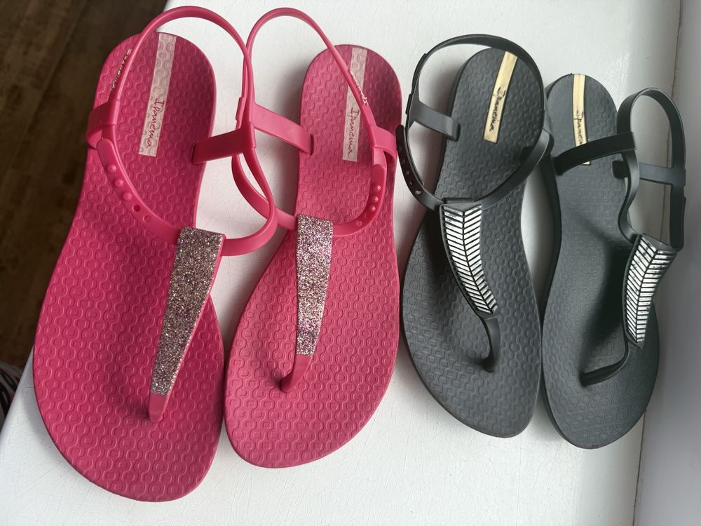 Ipanema 37 38 сандалі бананки levis crocs puma
