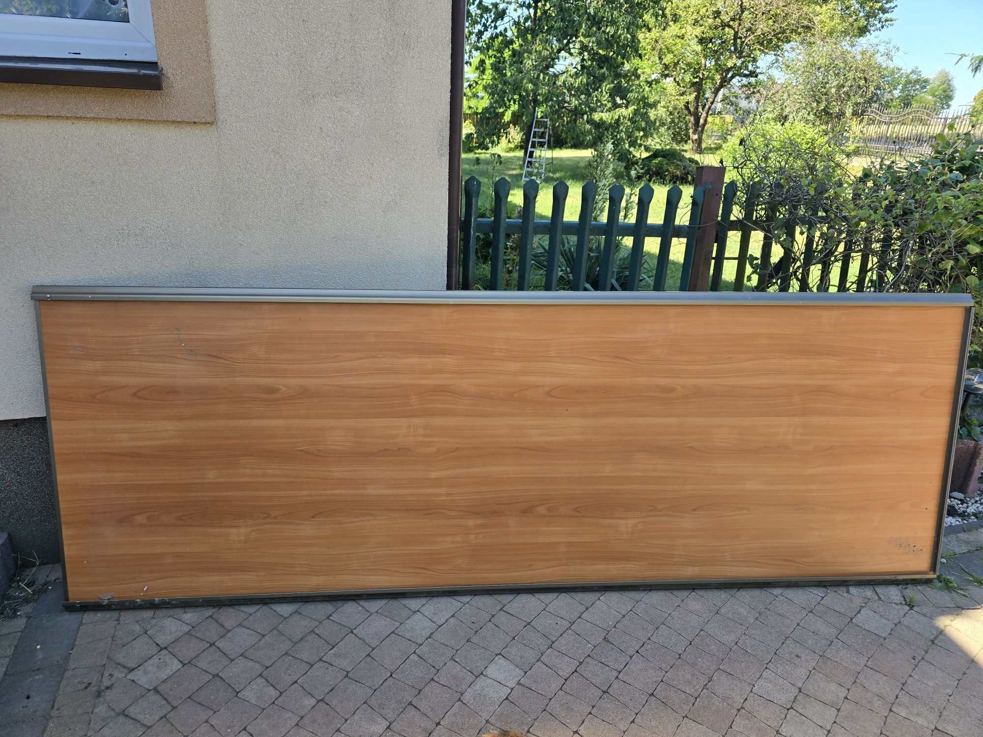 Szafa wnękowa 4 drzwiowa z zabudową garderobianą wewnątrz