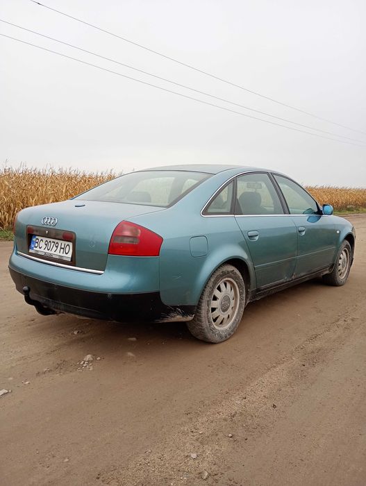 Автомобіль Audi A6 C5