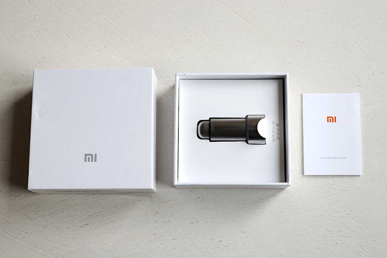 Автомобільний зарядний пристрій Xiaomi Mi Charger Dual USB 2х2.4A