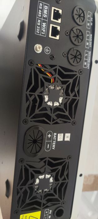 Гібридний інвертор DAXTRON 6.2 Kvt