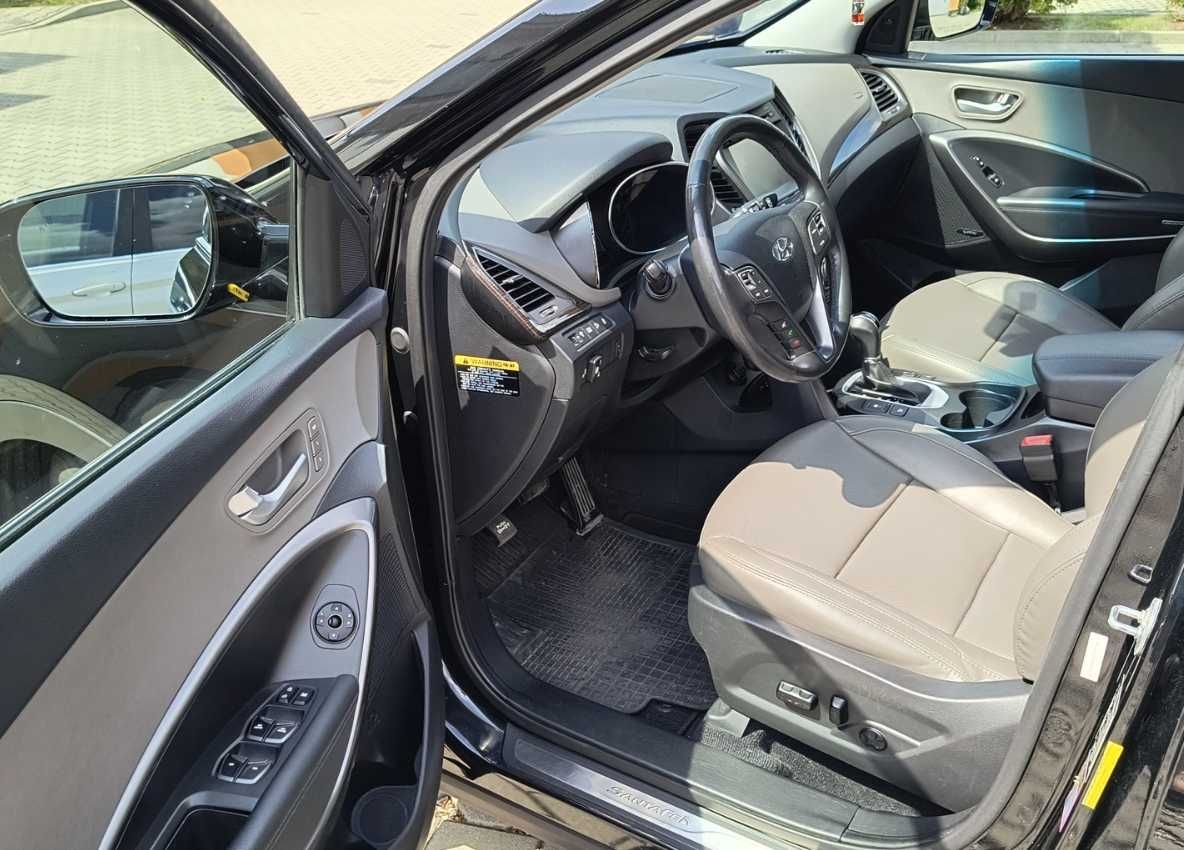 Hyundai Santa Fe 2.0 T Sport Utility 2WD 2017