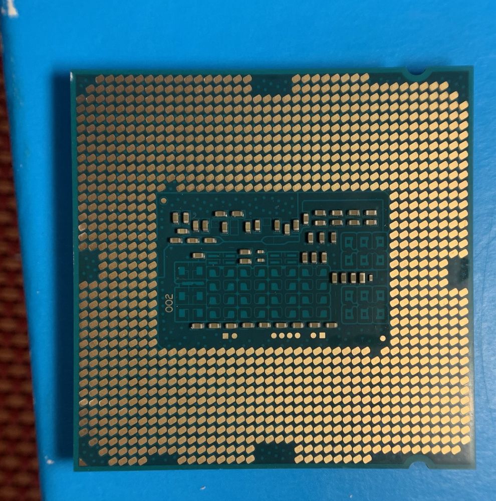 Процесор Intel Core i5-4670