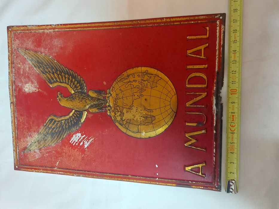Antiga placa de seguros a Mundial