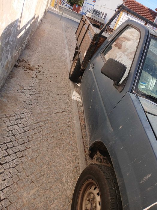 Carrinha nissan d21