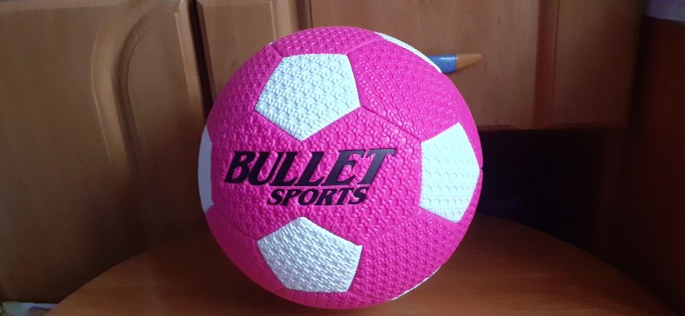 Piłka nożna Bullet Sports rozmiar 5 - 22 cm