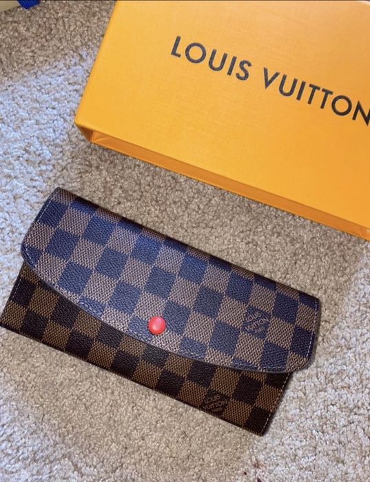 Portfel damski LV emilie monogram Louis Vuitton czerwony środek