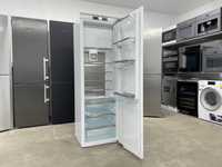 2022 р випуску Холодильник K 7774 D Premium сегмент