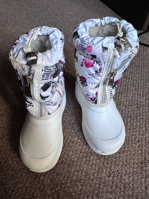 Детские зимние непромокаемые сапожки