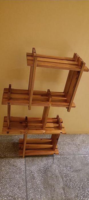 Piękny drewniany kwietnik /półka