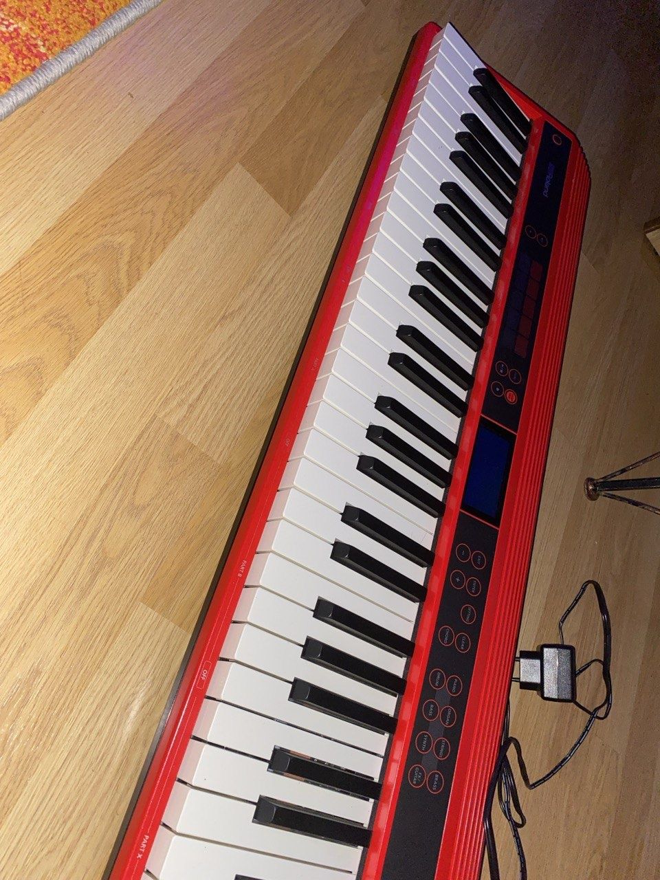 Синтезатор Roland Go:Keys