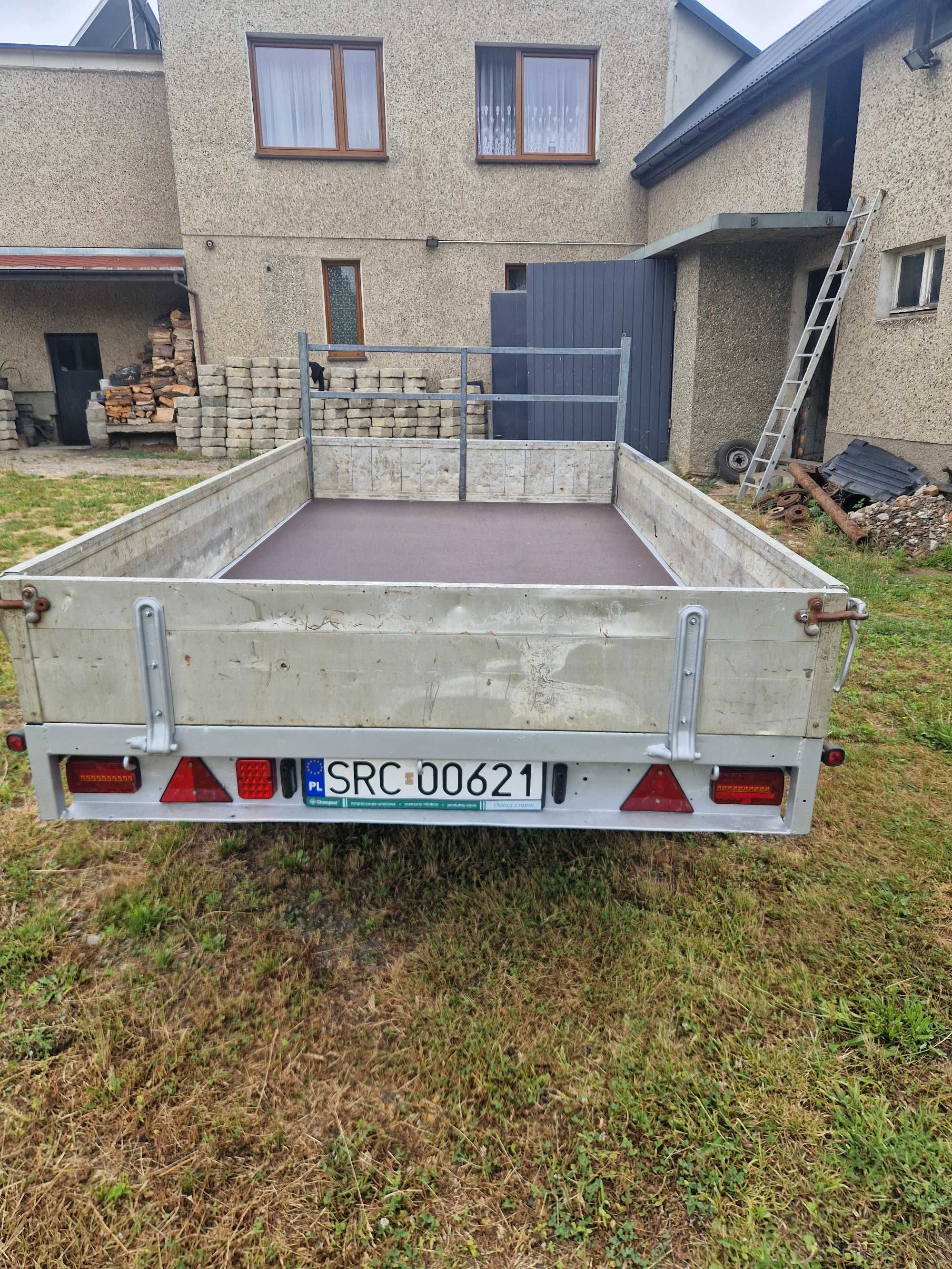 Przyczepa dwuosiowa Hapert  dmc 2000