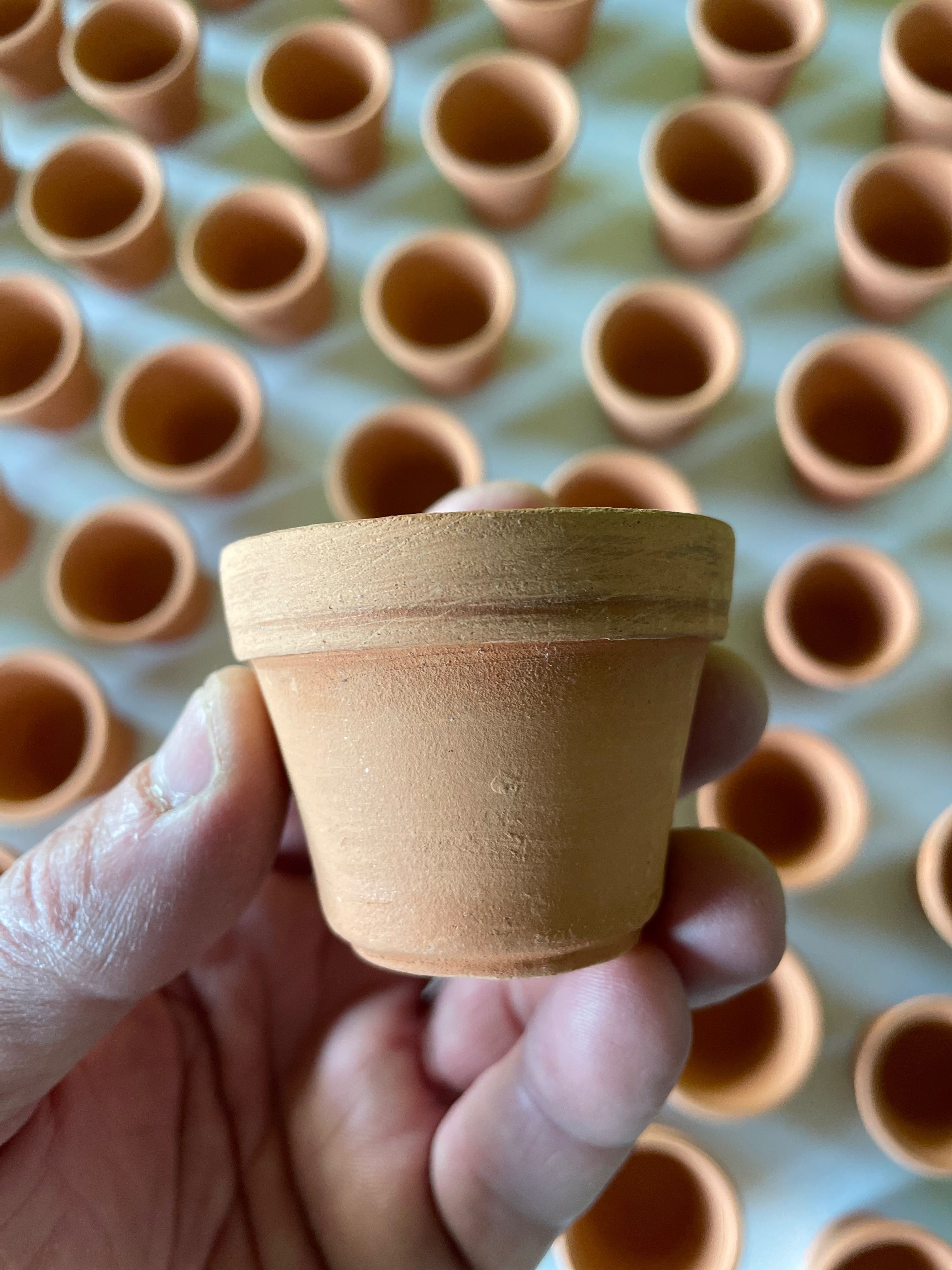 Vasos em miniatura