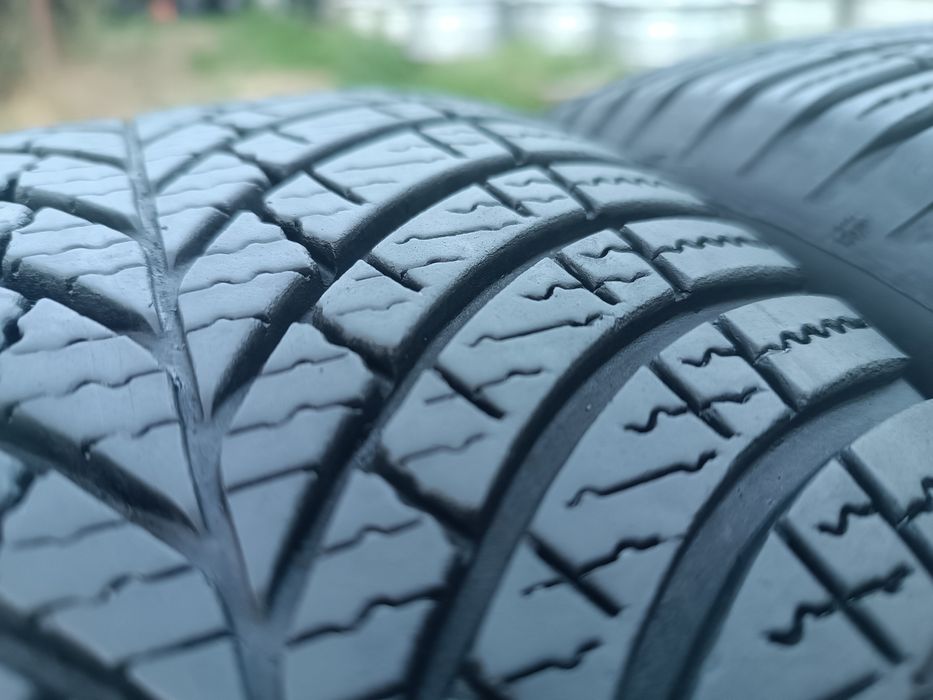 Sprzedam bardzo ładne Opony Goodyear 205/55 r16