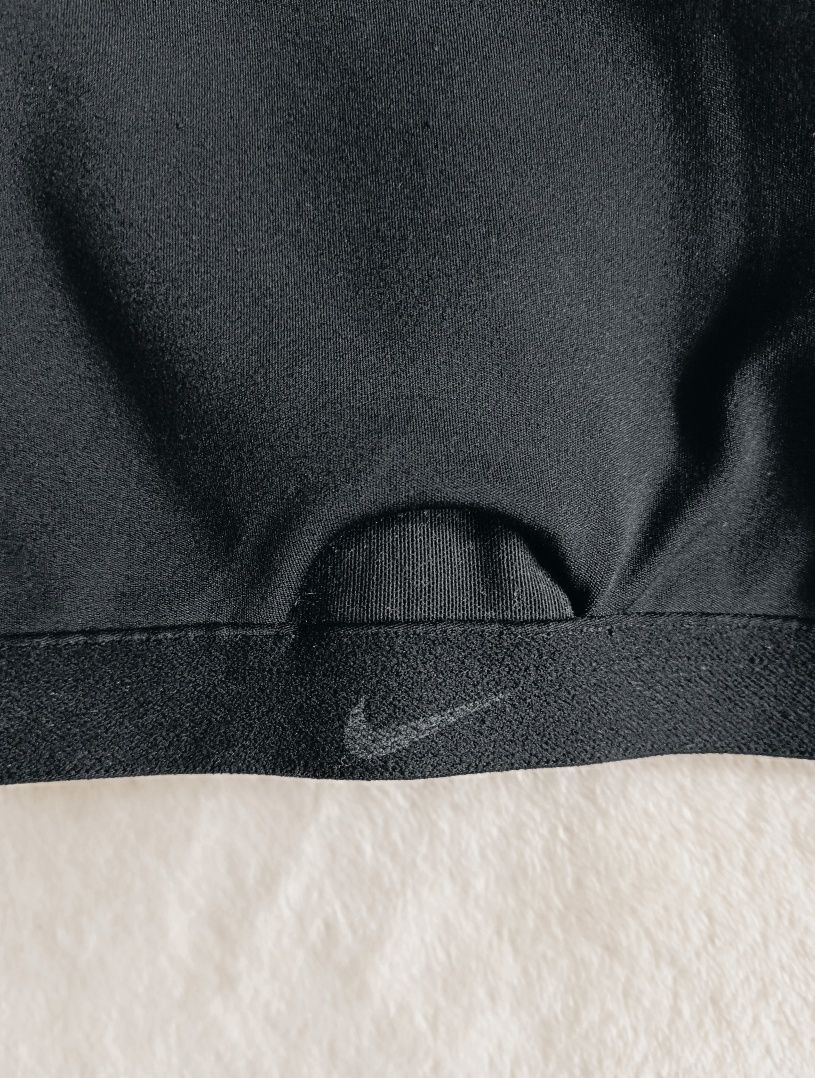 Nike p.L оригінальний бюстгальтер для годуючих жінок