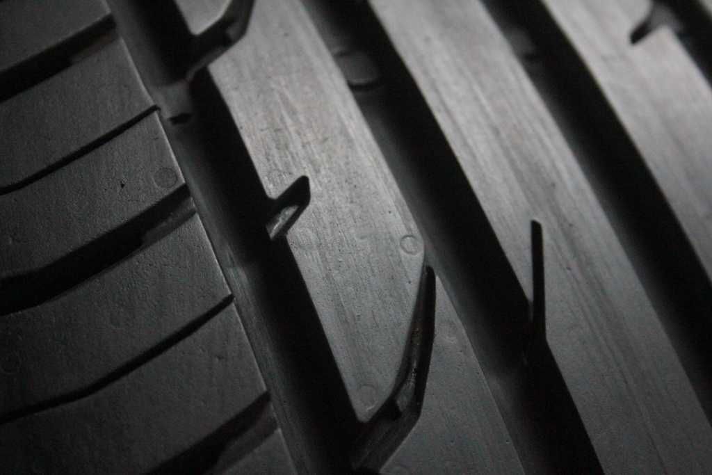 215/55/18 Continental ContiPremiumContact 2 215/55 R18 95H Jak nowe