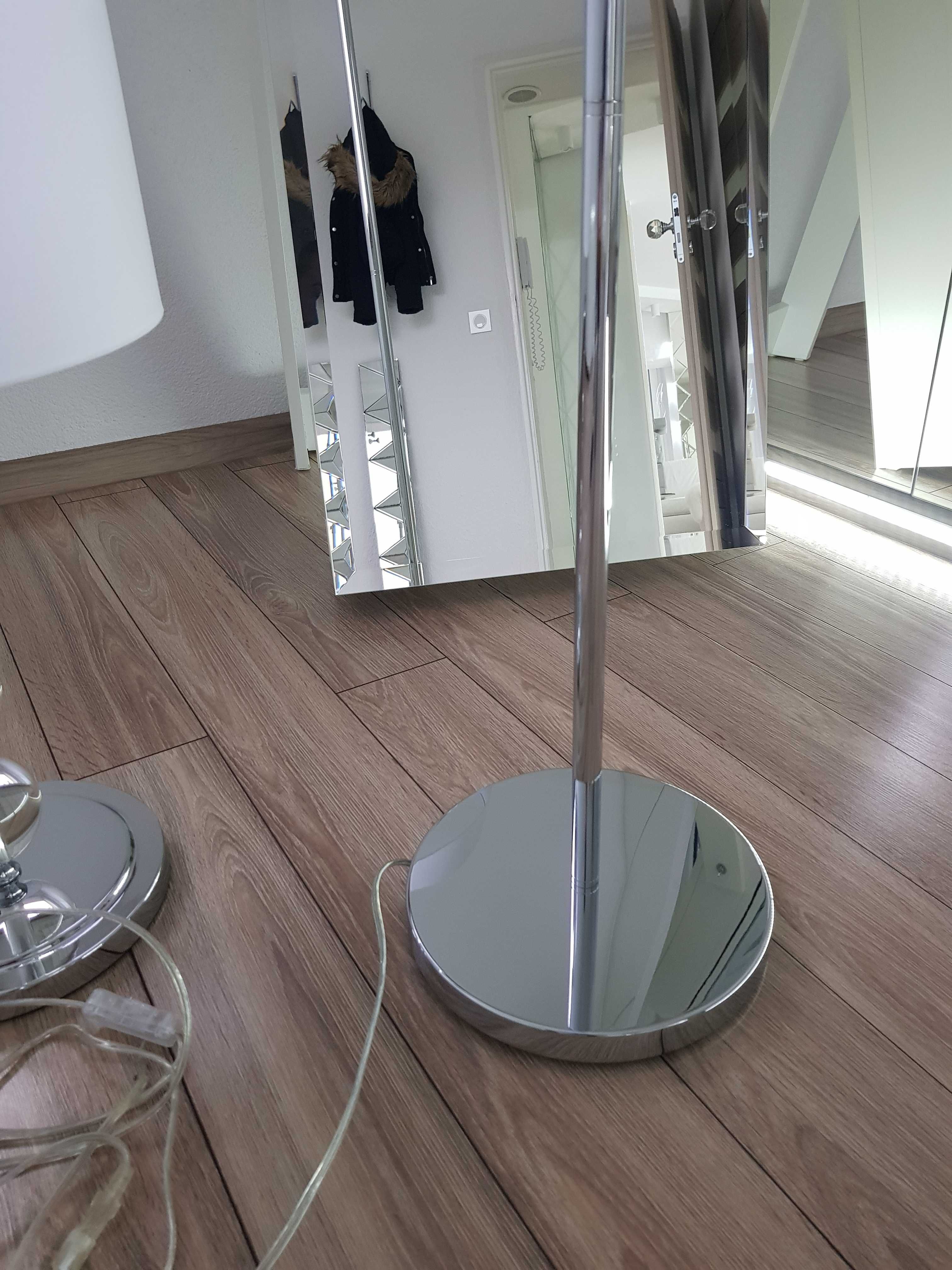 Lampy 2 sztuki jak Nowe