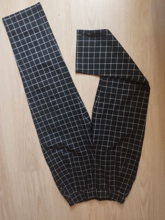 Шкільні штани на дівчинку