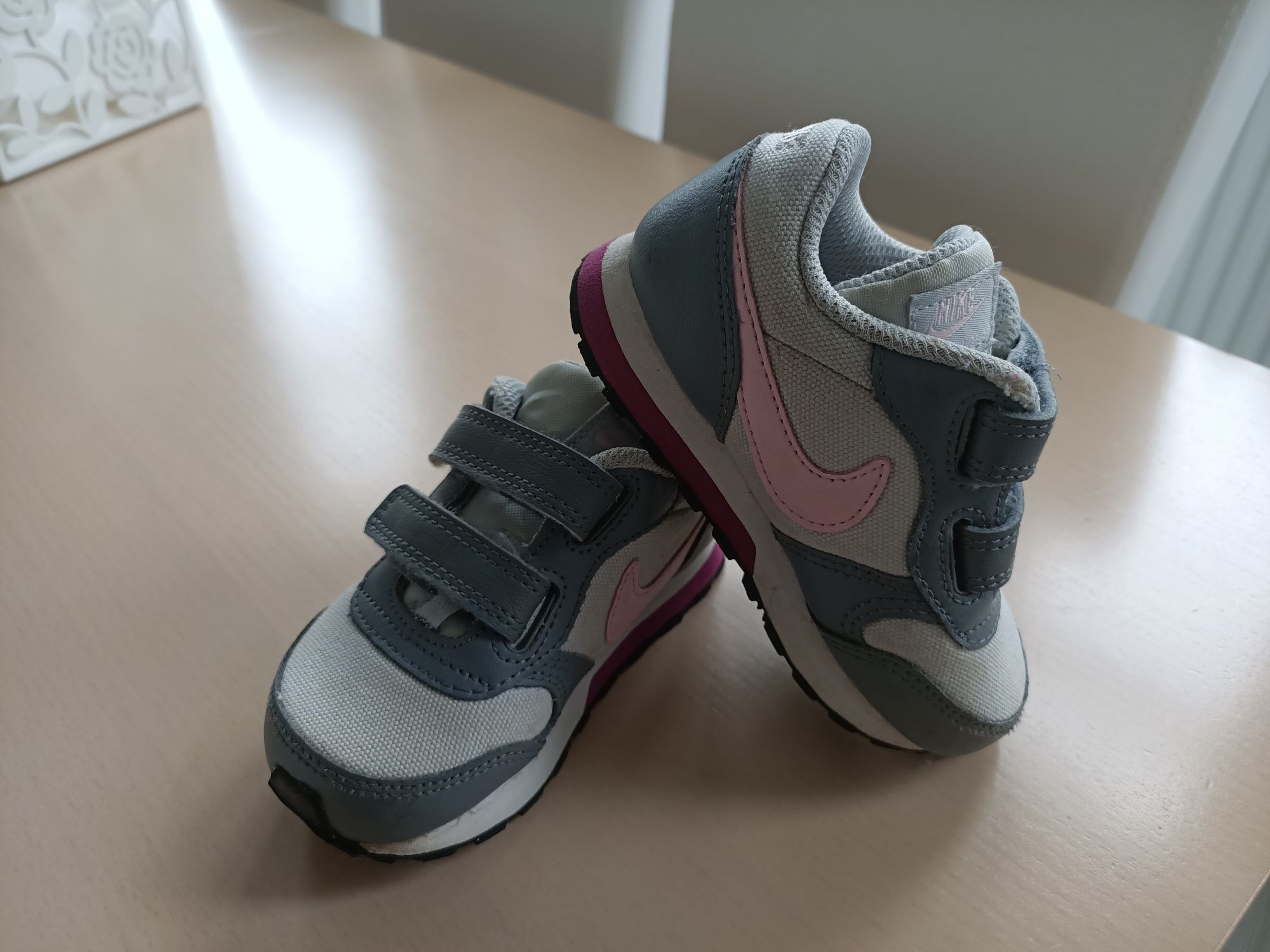 Buty Nike rozmiar 22