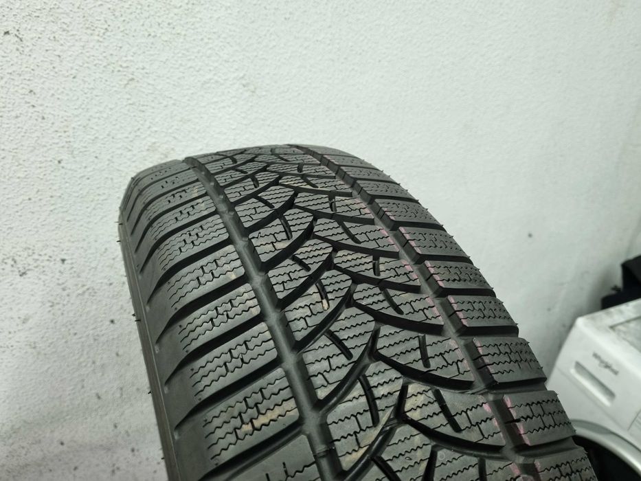 215/70/16 100T Firestone Destination Winter D.4017