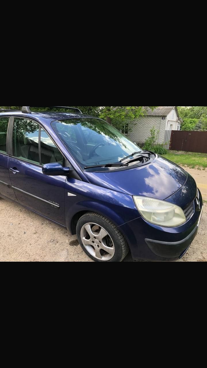 Срочно! Продам Renault Megane Scenic 2005