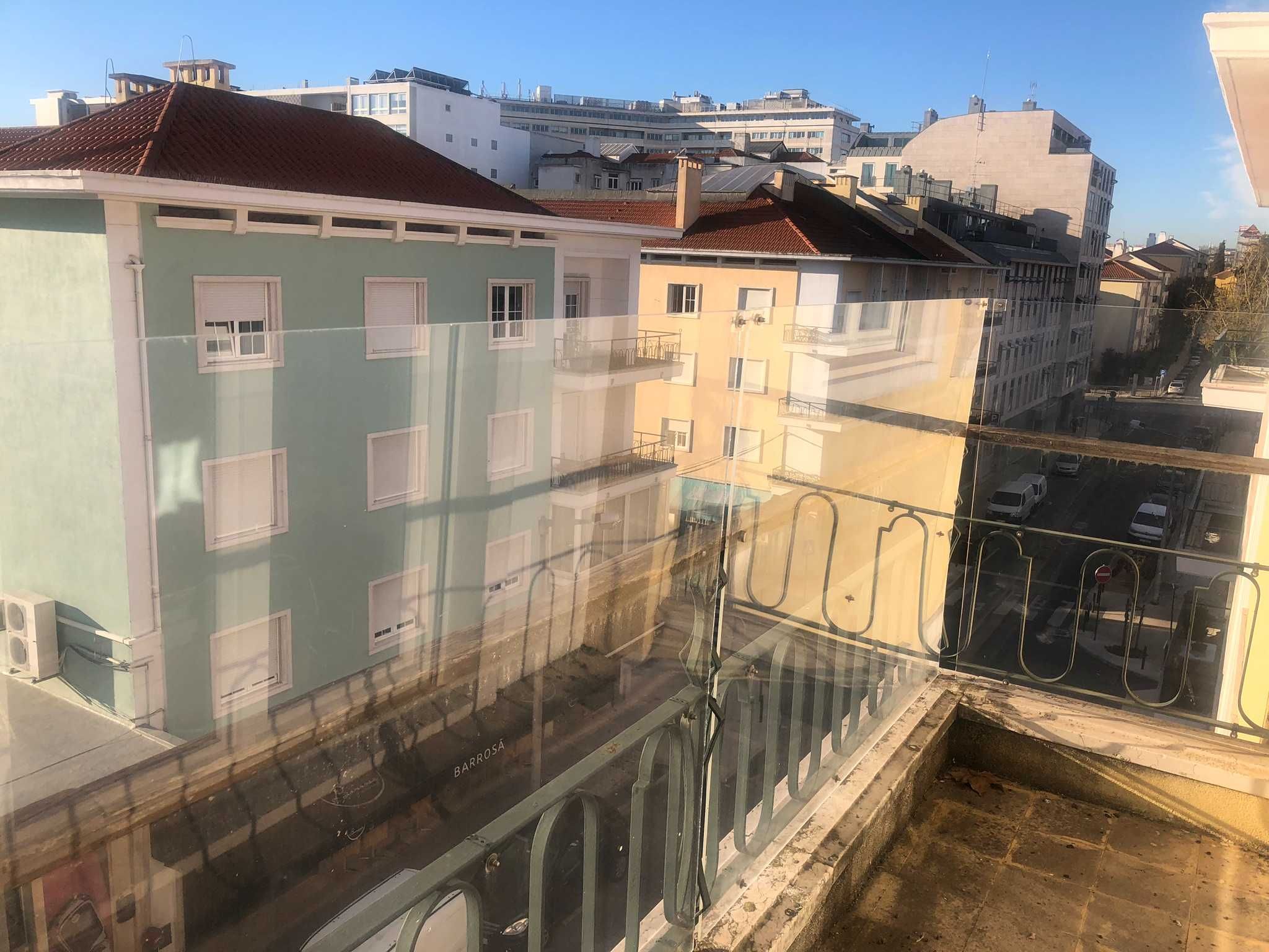 Painéis acrílicos para proteção varandas