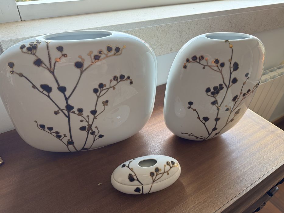 Conjunto de jarras Vista Alegre
