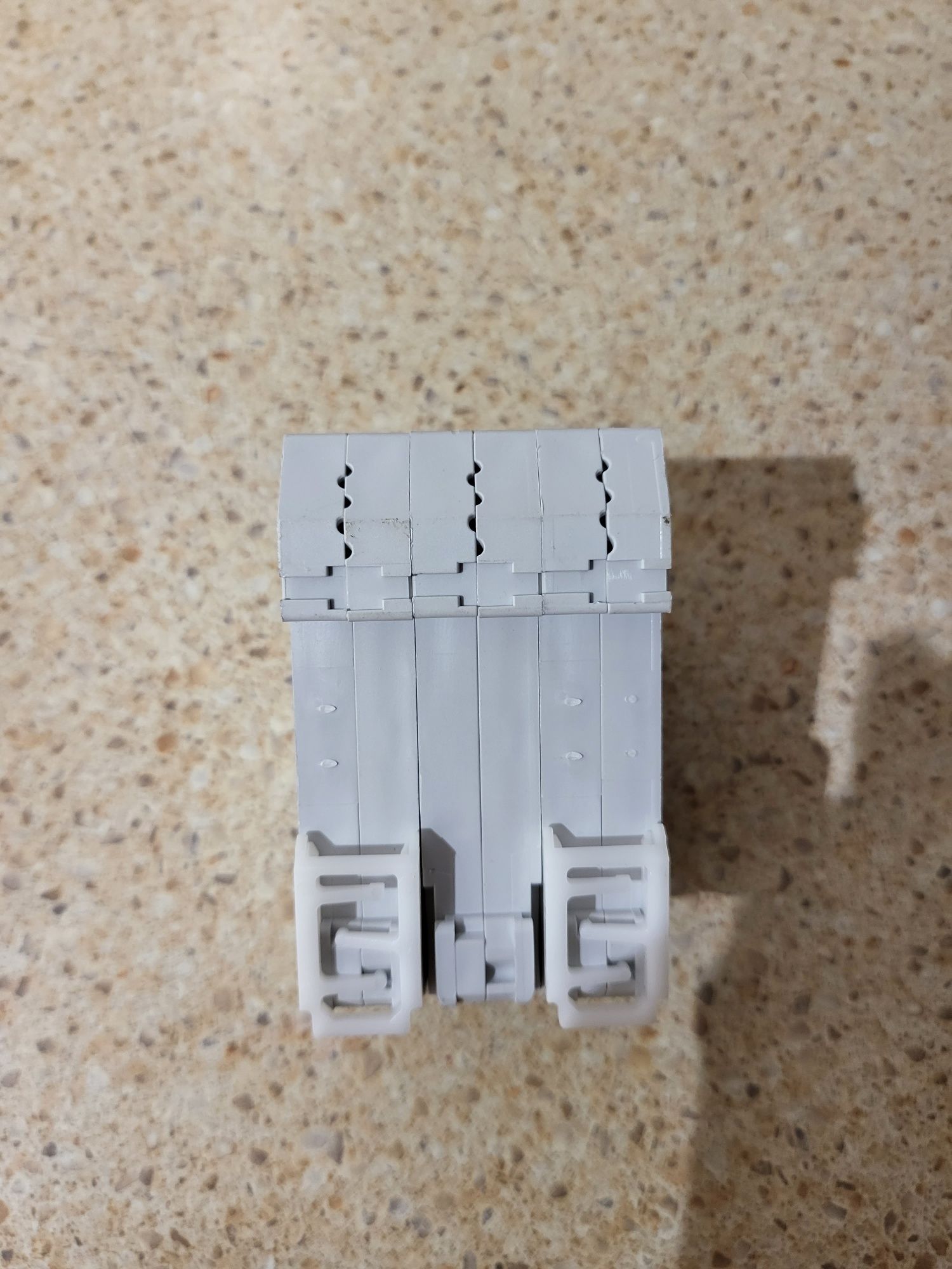 АВТОМАТ ETIMAT 6 3p C 32А (6 kA) ETI 2145519