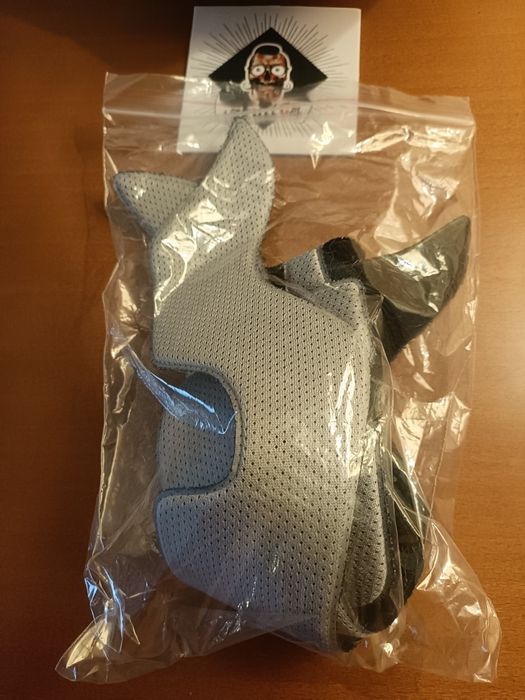 Capacete de bicicleta novo