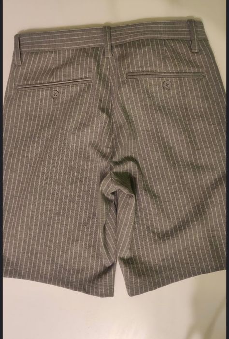 Krótkie spodenki męskie Only & Sons Szorty 
Bardzo miłe w dotyku.