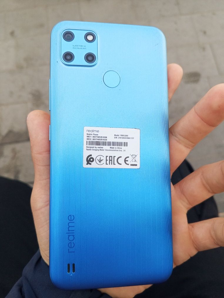 Продам телефон Realmi C25Y