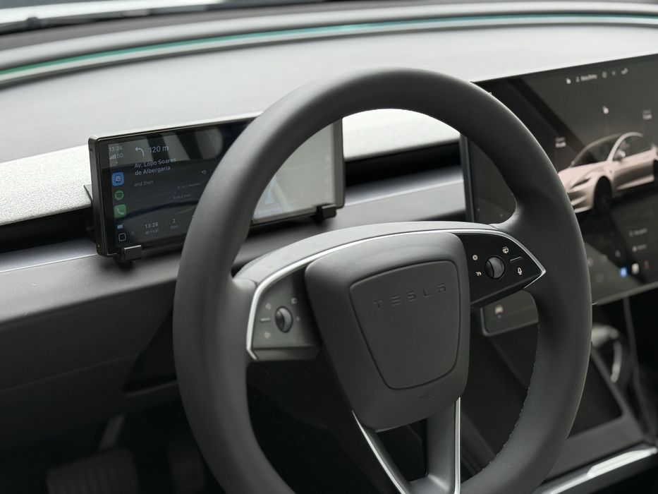 Ecrã Apple CarPlay / Google Android Auto Tesla Model 3