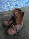 Botas novas, estou a vender por não usar.