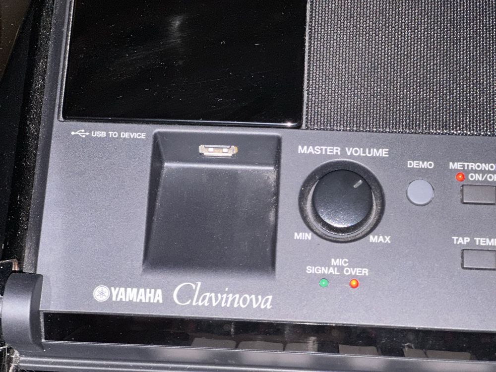 Piano Yamaha clavinova cvp-505