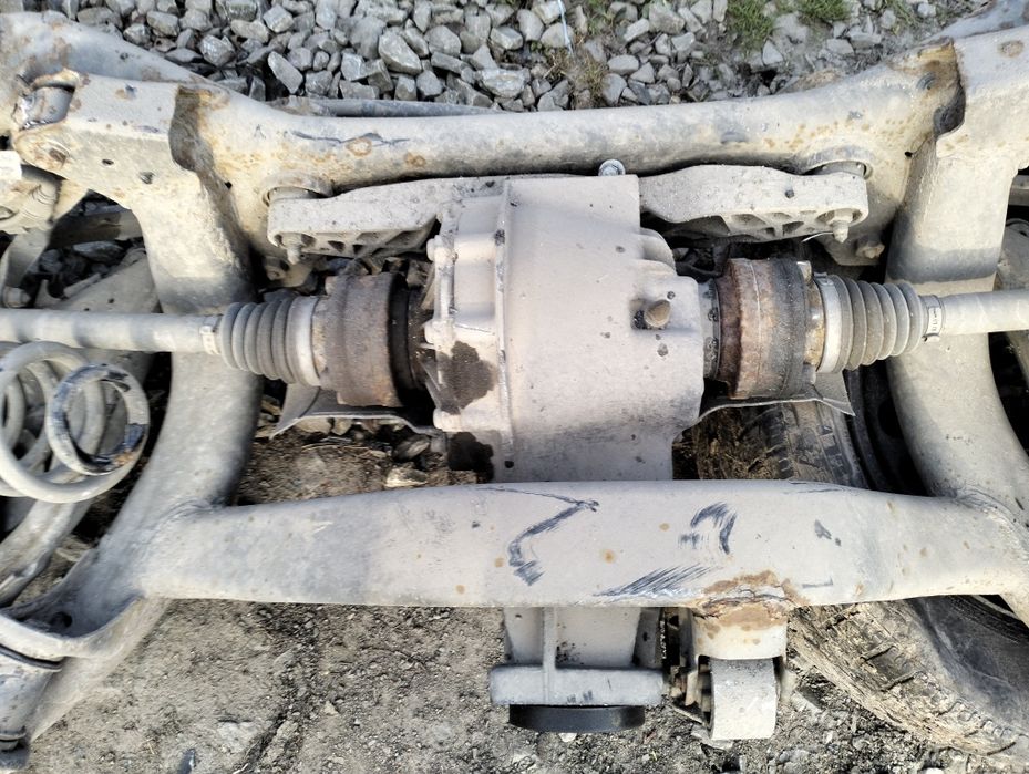 Wózek zawieszenie tył most AUDI A6 C6 quattro Avant 3.0 diesel