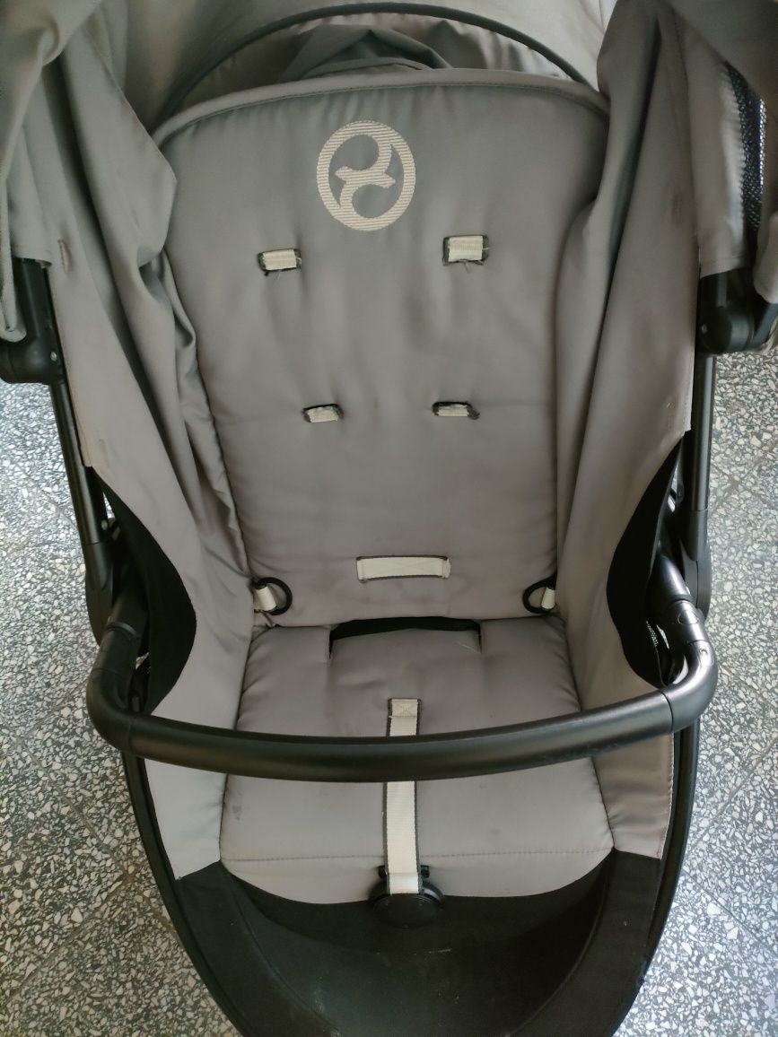 Cybex Agis M air 3