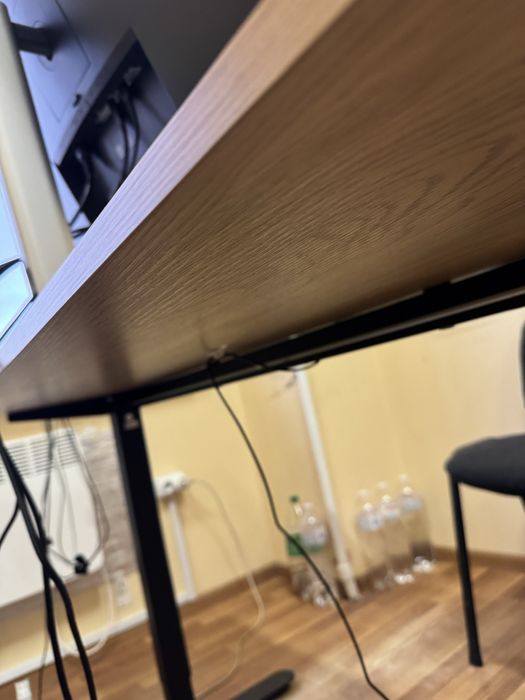 Стіл регульований SVANEKE 70x140см колір натур. дуб/чорний