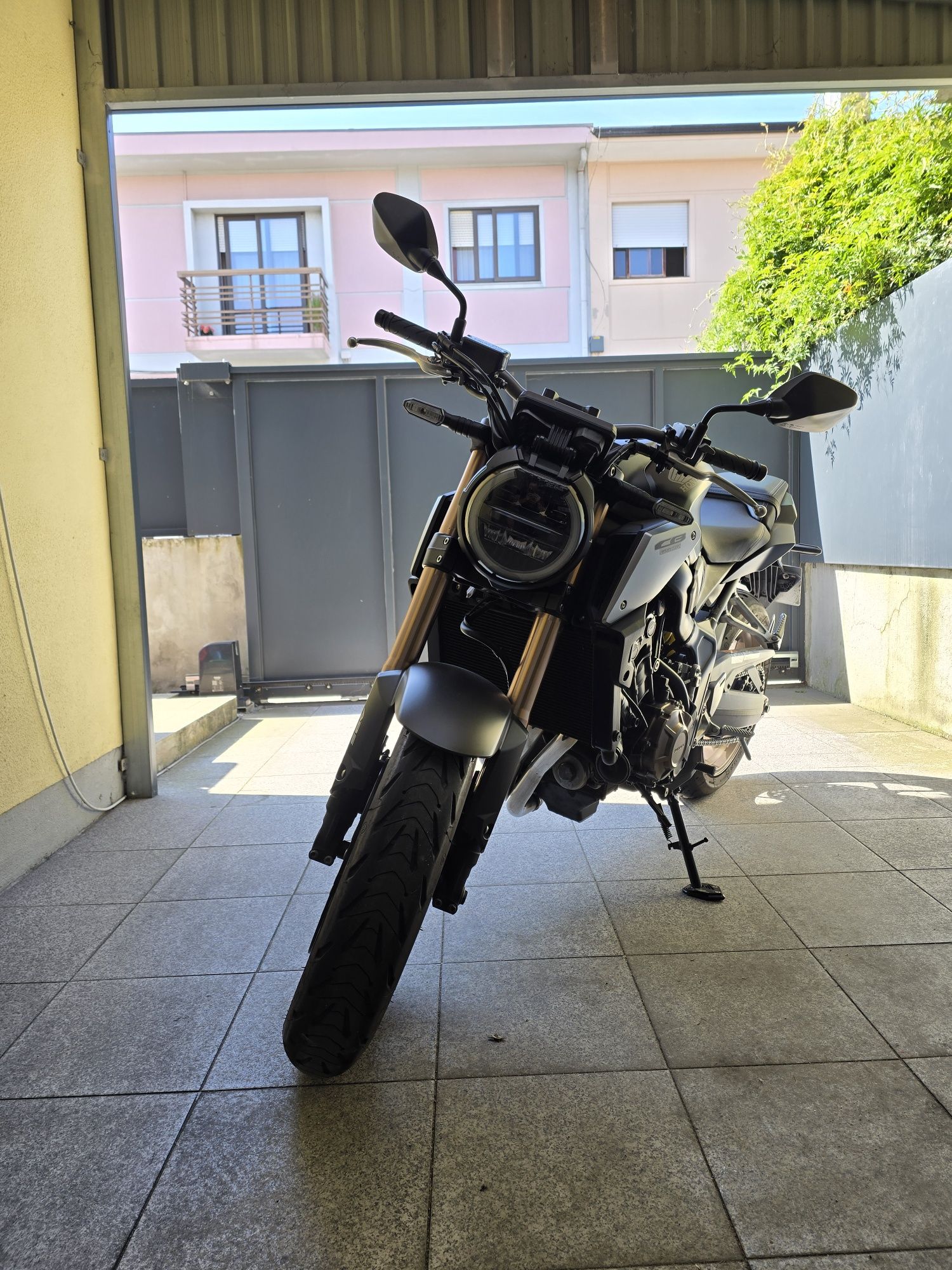 Honda CB650R 2021