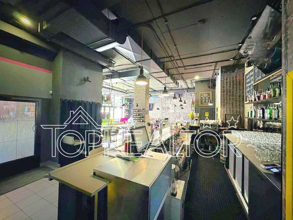 Готовий ресторан з обладнанням та меблями в оренду на Олексіївці.