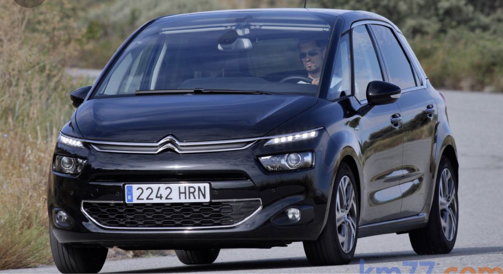 Lampy Xenon Citroen C4 Picasso