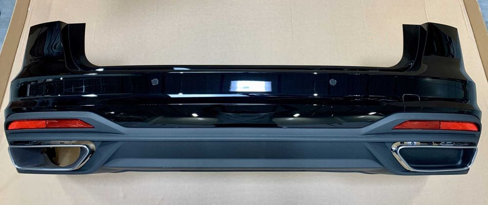 Audi Q8 Бампер задний, дорестайл рестайл