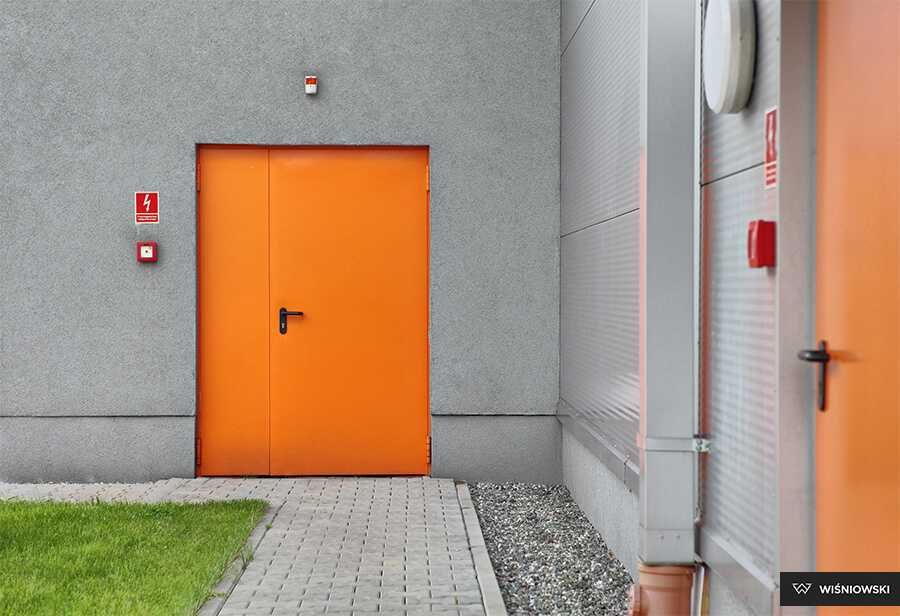 Drzwi zewnętrzne techniczne stalowe płaszczowe WIŚNIOWSKI