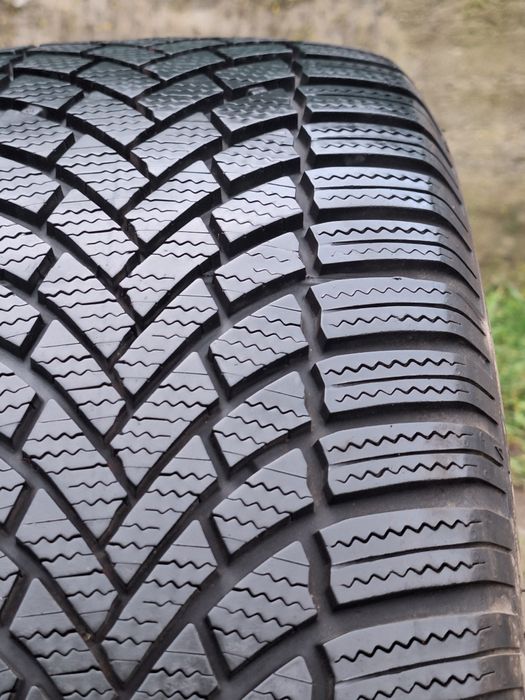 Нова зимова пара шин Bridgestone 215 55 16