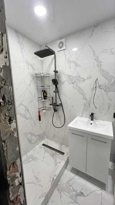 Укладка плитки . Санузел под ключ+380 (973640309